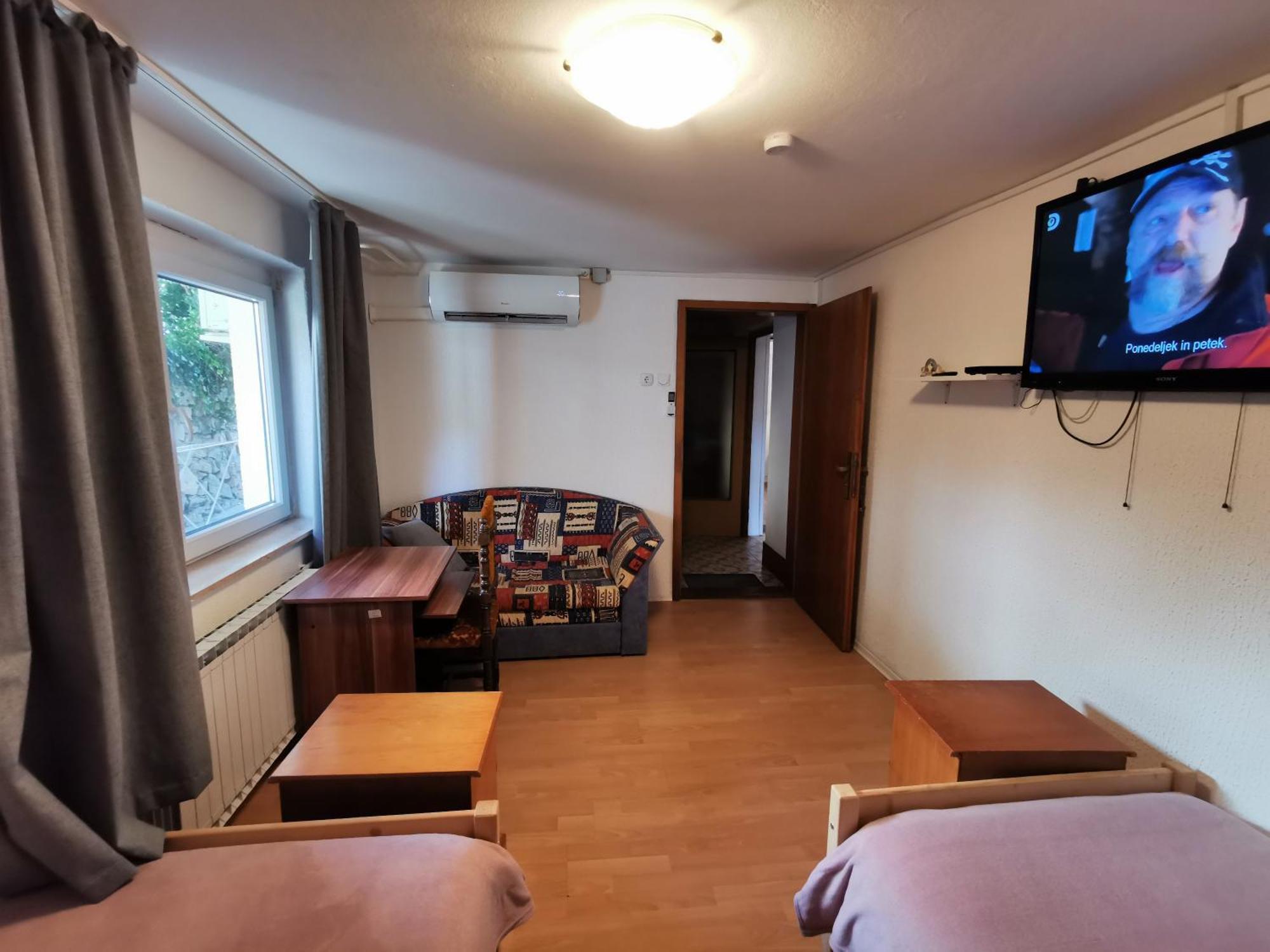 Hotel Na Kopitarjevi Laško Exterior foto