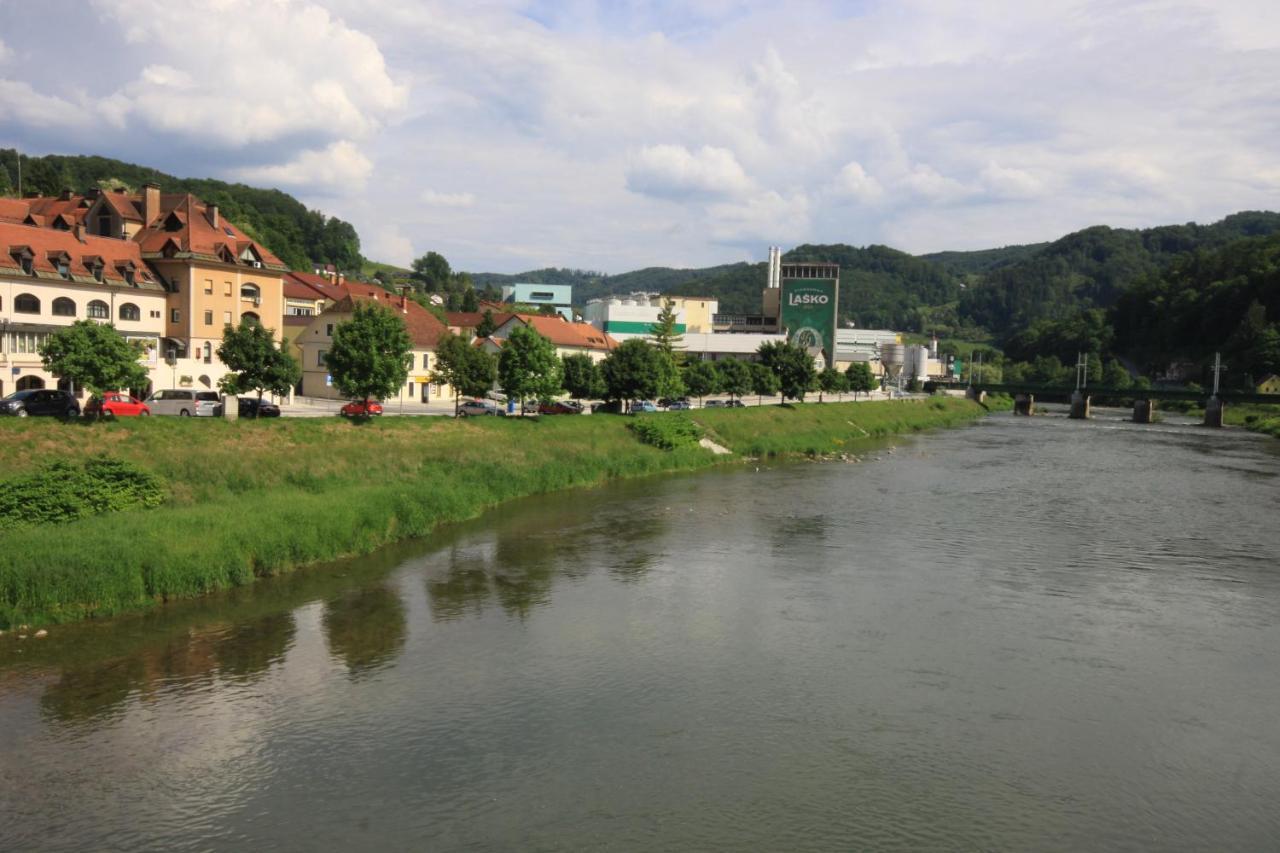 Hotel Na Kopitarjevi Laško Exterior foto